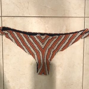 Billabong last tribe striped tanga bottom!